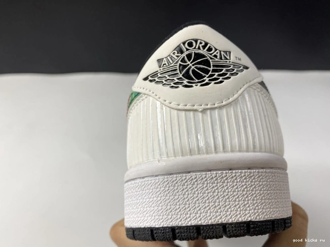 New Year (2020) Jordan CW0418-006 Chinese Low 1 Retro 0821